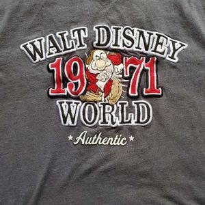 Walt Disney World embroidered T shirt
